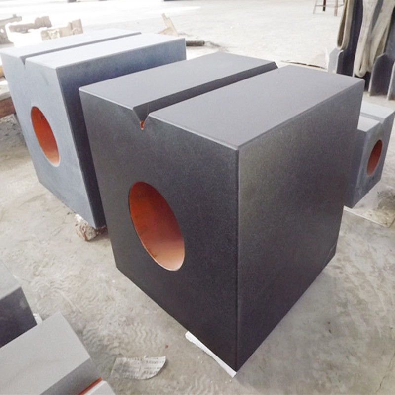 Skaitykite daugiau apie „Square Marble Box“