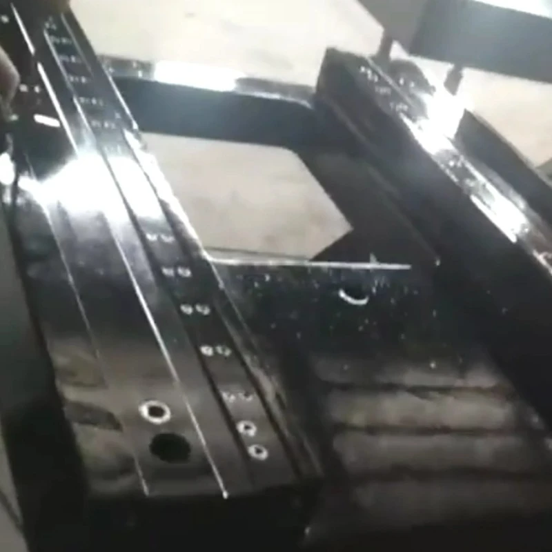 Granito komponentai buvo apdoroti ir šiuo metu yra tikrinami